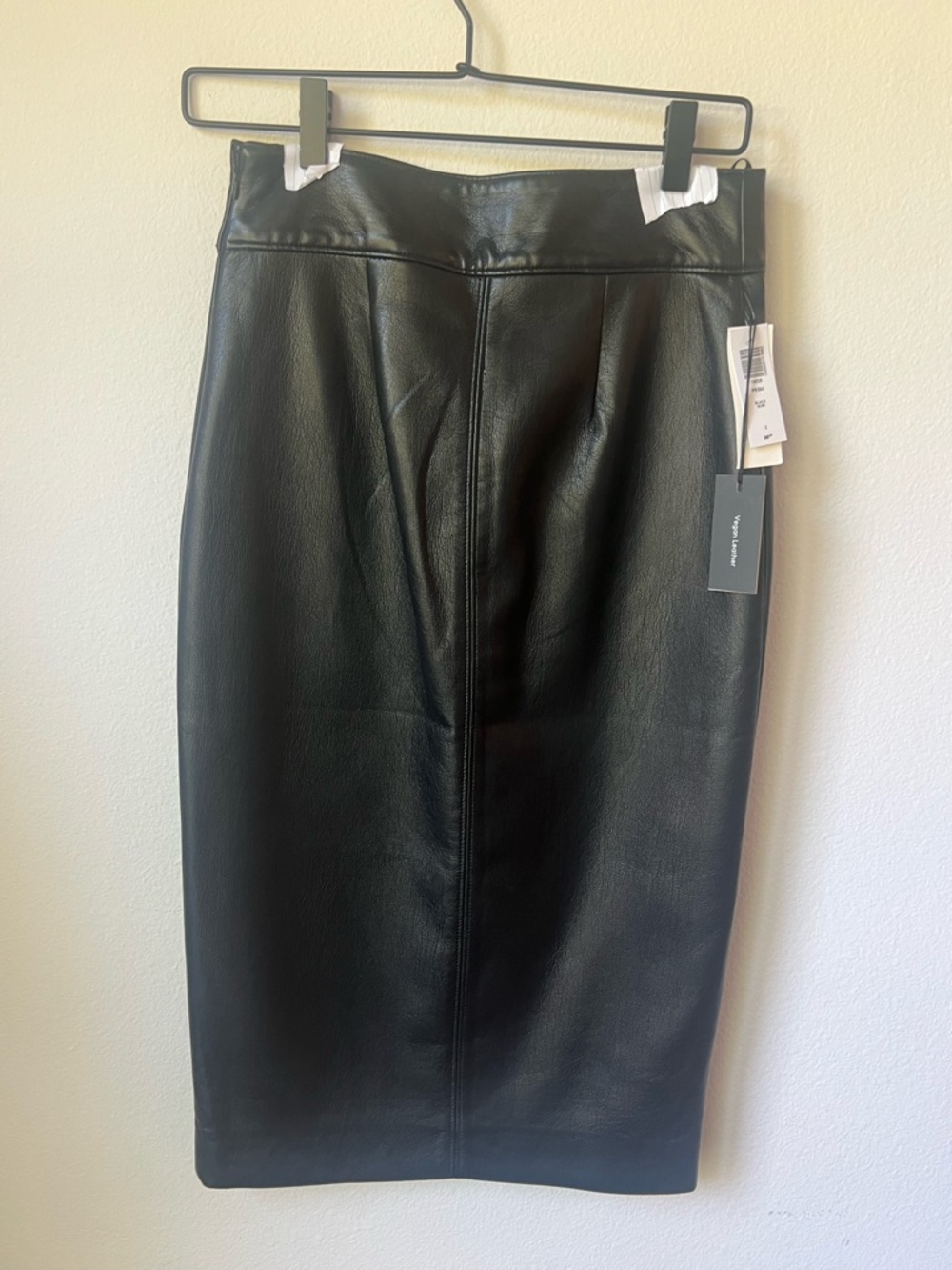 Aritzia Babaton Pegu Black Leather Skirt